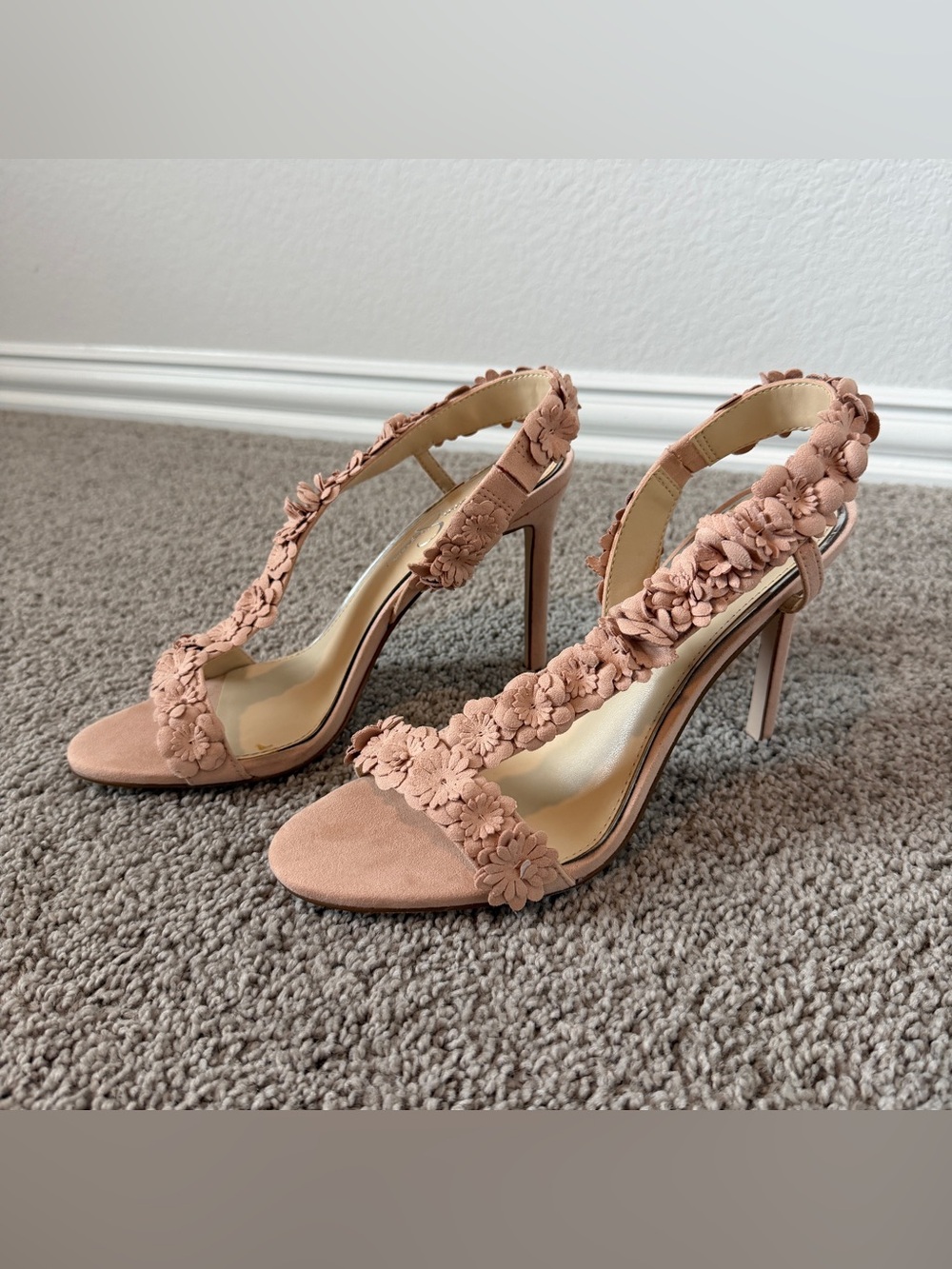 Jessica Simpson Blush Floral Asymmetrical Almond Toe 4” Stiletto